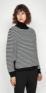 Chunky-Stripe-Sweater-S70471-S20_1000x2000_637297288672475666_S70471-S20-988-4.jpg