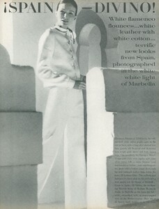 Clarke_US_Vogue_April_1st_1970_02.thumb.jpg.1da73e3550bc06fb1bde3ded7d1424be.jpg