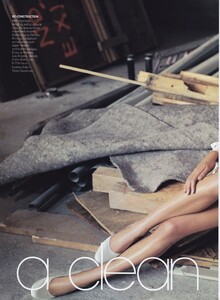 Demarchelier_US_Vogue_July_2004_01.thumb.jpg.6bbdc2e1fc04f67156d513df449949e0.jpg