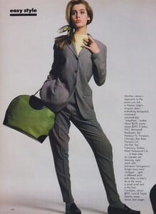 Easy_Varriale_US_Vogue_March_1988_03.thumb.jpg.8a917d1b653c69f48182462af0a44140.jpg