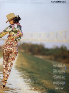 Elgort_US_Vogue_February_1992_18.thumb.jpg.5dbf7d6d379f7996f1c163e18c916538.jpg