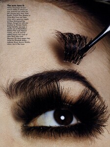 Eyeopener_Penn_US_Vogue_September_1991_04.thumb.jpg.18ed5f902334ed39bb0b0f3cc6708e0b.jpg