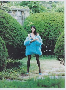Fluff_Meisel_US_Vogue_September_1994_06.thumb.jpg.b2639c973e4b02e24c6600f1ede098af.jpg
