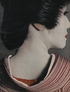 Geisha_Penn_US_Vogue_July_1970_04.thumb.jpg.6d62cdde173fefb1aa3a48aa49576a95.jpg