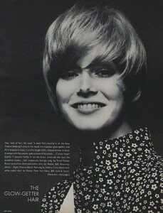 Glow_US_Vogue_July_1970_04.thumb.jpg.79ffbeedd43533760524582ac45b8d4d.jpg