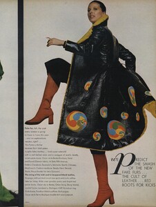 Going_US_Vogue_July_1970_08.thumb.jpg.0a10de5f629cc1e9b30b783bc7920774.jpg