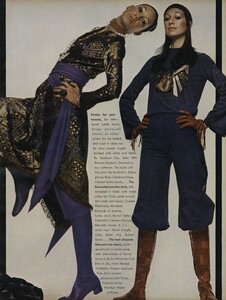 Going_US_Vogue_July_1970_14.thumb.jpg.1a1c3d56558862f8bfe5ade6dd79a21e.jpg
