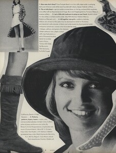 Going_US_Vogue_July_1970_27.thumb.jpg.14da715545a4810e4ebd4c10e1f8e5bb.jpg