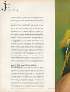 Joie_Makeup_US_Vogue_April_1st_1970_03.thumb.jpg.eaf4878ac3a128277a01c701c0415507.jpg