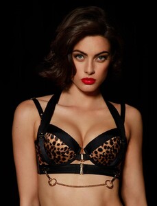 Kukuro_Leopard_Push_Up_Bra_Honey_Birdette_6_2100x.progressive.thumb.jpg.b16011951418e751f1c2da7326a0b3d4.jpg