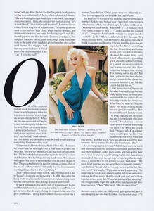 Lady_Meisel_US_Vogue_April_2004_11.thumb.jpg.b91f6b44e802cd128dc72d67b084ca05.jpg