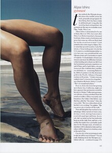 Leibovitz_US_Vogue_July_2004_04.thumb.jpg.5a29f550c74081de3fa34dd0827e2ab0.jpg