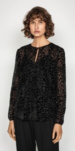 Leopard-Burnout-Blouse-S50839-W20_1000x2000_637220324621068084_S50839-W20-990-4.jpg