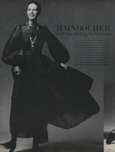 Mainbocher_Penati_US_Vogue_April_15th_1970_03.thumb.jpg.1244da4d25586700eb98f7348826925a.jpg