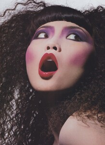 Makeup_Penn_US_Vogue_September_1994_01.thumb.jpg.068e8aa27c7633a2a87af52ae3d11cb4.jpg