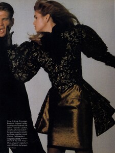 Maser_US_Vogue_November_1987_03.thumb.jpg.377cf1908616a2f64654713d919a1ccf.jpg