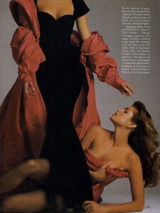 Maser_US_Vogue_November_1987_12.thumb.jpg.074add5f63a379ffcc88ea2e92545c57.jpg