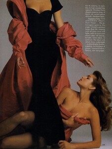 Maser_US_Vogue_November_1987_12.thumb.jpg.6d53341b58483864cd49b189acffe082.jpg