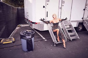 Miley-Cyrus-in-See-Through-Dress-11.jpg
