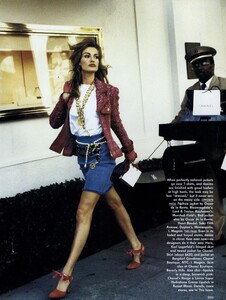 Mix_Demarchelier_US_Vogue_September_1991_06.thumb.jpg.3554f495fe7aedce6eb4c2e6ea66578a.jpg