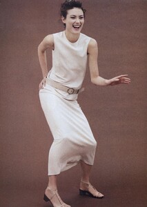 Neomodernists_Meisel_US_Vogue_March_1996_04.thumb.jpg.d3234959512334a3005b0a4583c16162.jpg
