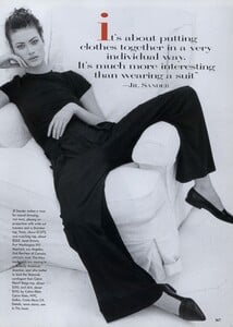 Neomodernists_Meisel_US_Vogue_March_1996_05.thumb.jpg.34729785b85dc25171b67c9f31370edd.jpg
