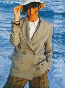 Novick_US_Vogue_April_1987_01.thumb.jpg.f49a99e064ee50c7969caf86c5fa4152.jpg