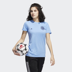 Orlando_City_Tee_Multicolor_FM9099_25_model.thumb.jpg.349e9c95bd99aa045e345eca0ee91cac.jpg