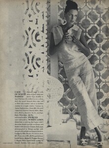 Parkinson_Horst_US_Vogue_January_1st_1965_16.thumb.jpg.3143e3f4a563892eb6dc731f4043278c.jpg