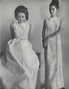 Penati_US_Vogue_May_1965_08.thumb.jpg.71a25394a20d4c0e377cdce177e2980a.jpg