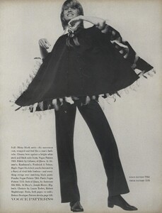 Penati_US_Vogue_October_15th_1970_08.thumb.jpg.62ecfd2cdf9533f22ea92609cece0383.jpg