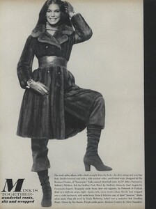 Penati_US_Vogue_October_15th_1970_11.thumb.jpg.ad37af01c2b807b0407fcff4097577c1.jpg