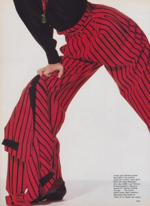 Penn_Meisel_US_Vogue_February_1988_09.thumb.jpg.a9a7da201109baf50601e7461e0902f2.jpg