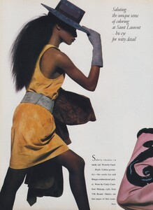 Penn_US_Vogue_April_1988_11.thumb.jpg.47807834efcb101f008c7f5e68c73b07.jpg