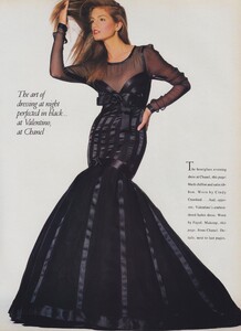 Penn_US_Vogue_April_1988_14.thumb.jpg.8b1c359a0ce6b09c418c20f1f04cba53.jpg