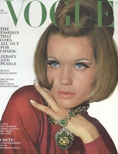 Penn_US_Vogue_January_15th_1965_Cover.thumb.jpg.17fb916c2bacfb112ffccb9f3f823a4b.jpg