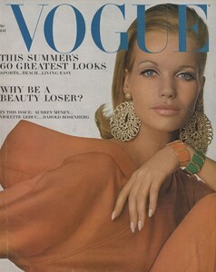 Penn_US_Vogue_May_1965_Cover.thumb.jpg.6e2504de8a0451980ca6b57d190eec59.jpg