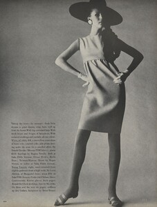 Penn_US_Vogue_May_1966_02.thumb.jpg.635a5be8a4992f41704b1cdf5dd5ef38.jpg