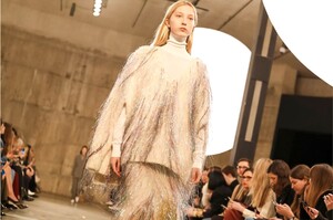 Ports-1961-RTW-FW18-London-3524-1518874342.thumb.jpg.9da7b13989699d56a63ab6fbd166217c.jpg