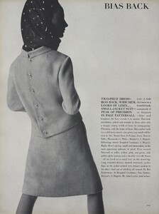 Predictions_Penn_US_Vogue_January_1st_1965_11.thumb.jpg.2b4a7ab6b022755453e1543faf8e5142.jpg