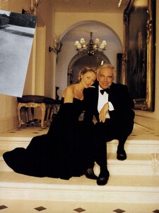 RL_Demarchelier_US_Vogue_February_1992_10.thumb.jpg.080c0f86961d34fb2cec79adcacb0606.jpg