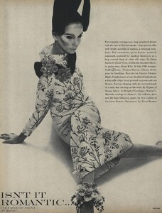 Romantic_Stern_US_Vogue_March_15th_1966_01.thumb.jpg.c1189880c320b86cf443130be2da539b.jpg