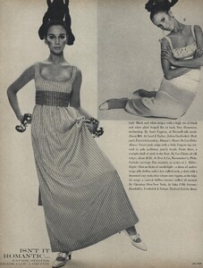 Romantic_Stern_US_Vogue_March_15th_1966_05.thumb.jpg.19d8aa15a738a9cfc333b67f8ed120e0.jpg