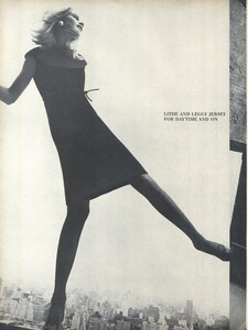 Rubartelli_US_Vogue_January_15th_1965_01.thumb.jpg.3f006e30c6bf5a04c860c1e9f99403dd.jpg