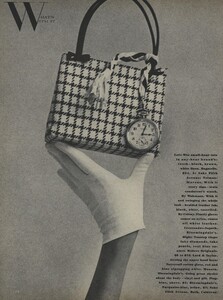 Rubartelli_US_Vogue_March_15th_1966_03.thumb.jpg.81a25e3edf3de12c845b9f2228a632d6.jpg
