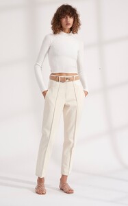 SIGNATURE-HIGH-WAISTED-JEAN-A2177-F19_1000x2000_02.jpg
