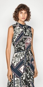 Scarf-Print-Longline-Frill-Dress-C92611-W20_1000x2000_637214211773517065_C92611-W20-990-4.jpg