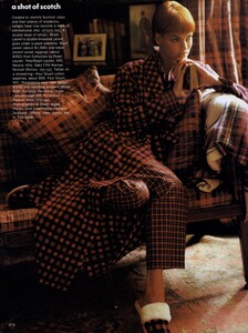 Scotch_Elgort_US_Vogue_September_1991_19.thumb.jpg.db6da39358ff22ceafb1a12fdc779197.jpg
