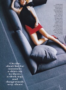 Short_Meisel_US_Vogue_May_1997_04.thumb.jpg.26e7e9d54b66bded740a130239372bb6.jpg