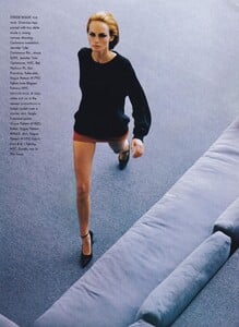 Short_Meisel_US_Vogue_May_1997_07.thumb.jpg.9217c950bf6e6bf18b2139e03db0a239.jpg